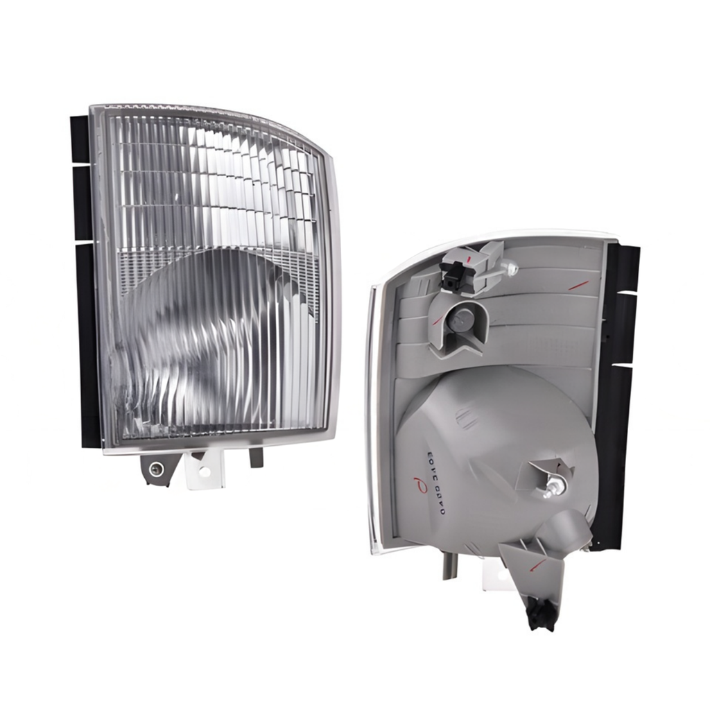 Cuarto Punta Derecho Freightliner 360 10-17 S/Foco Depo 013-3806-00